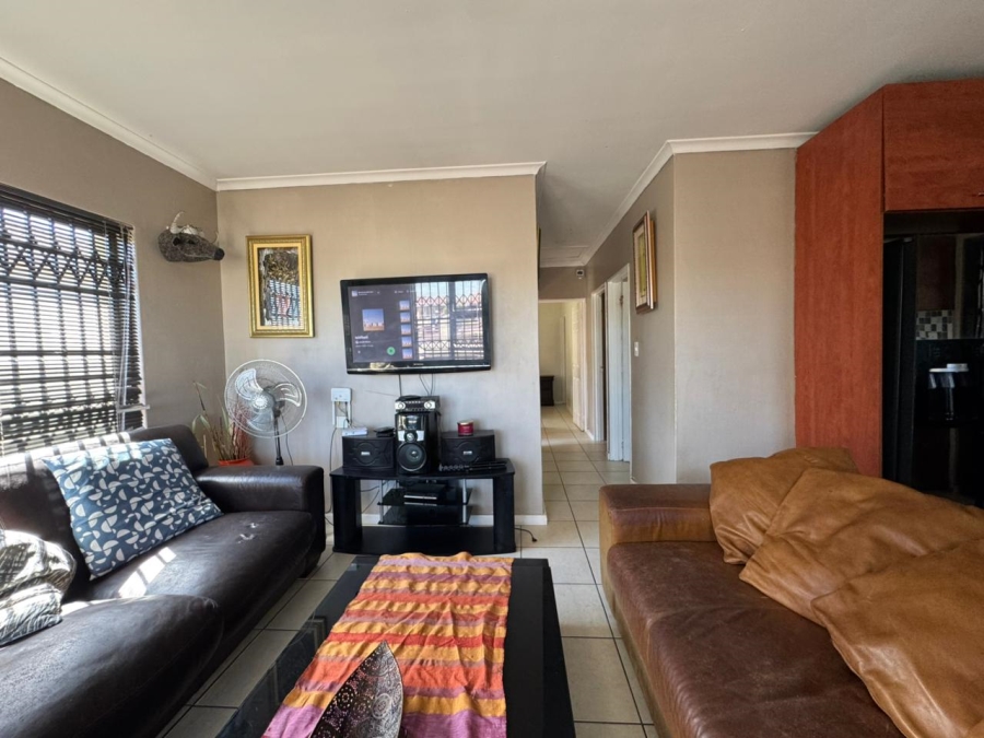 3 Bedroom Property for Sale in Hagley Western Cape